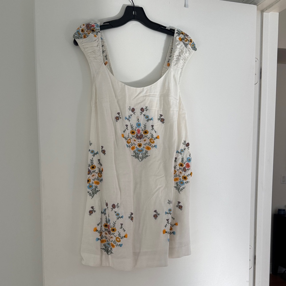 Free people Embroidered White Sleeveless dress